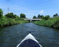万水川　しろがね橋
