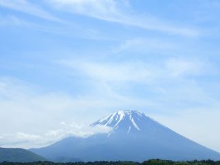 湖面から富士